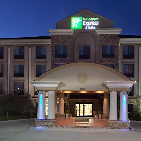 Holiday Inn Express Hotel & Suites Fort Collins By Ihg Εξωτερικό φωτογραφία