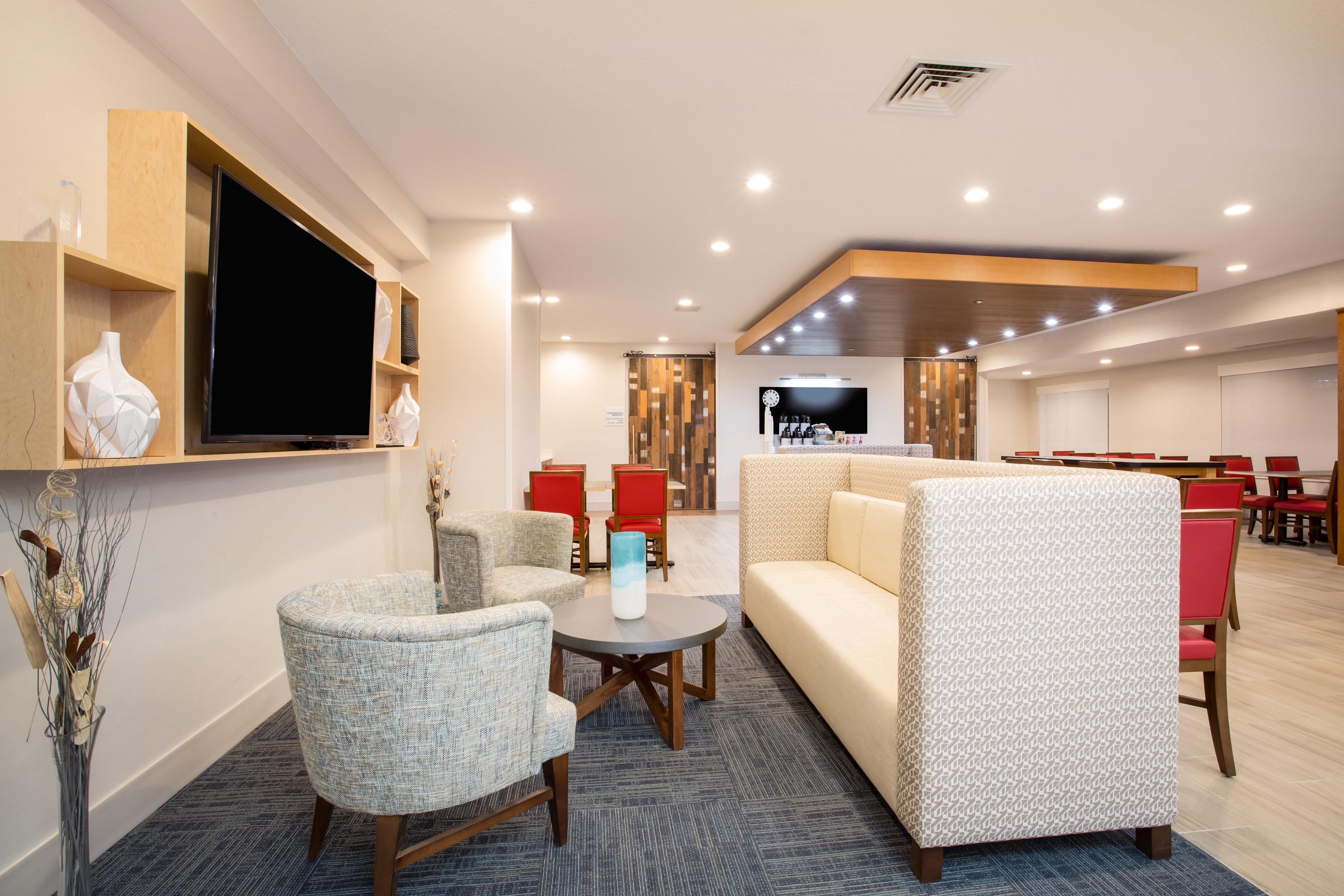 Holiday Inn Express Hotel & Suites Fort Collins By Ihg Εξωτερικό φωτογραφία
