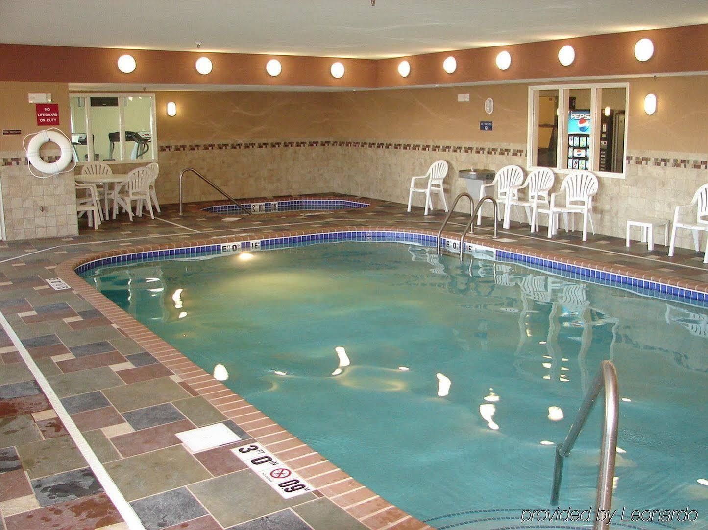 Holiday Inn Express Hotel & Suites Fort Collins By Ihg Εξωτερικό φωτογραφία
